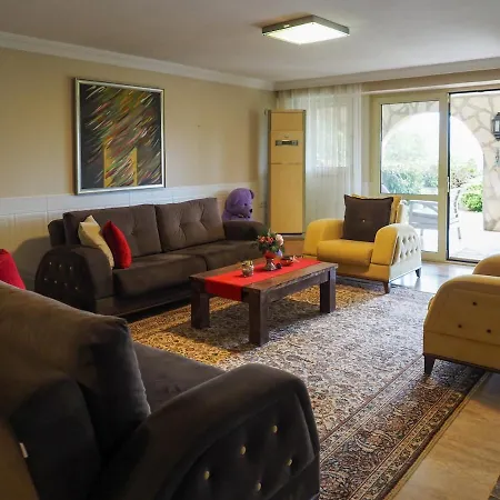 Appartement Goekova Villasbloom