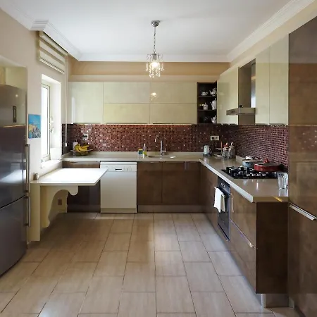 Goekova Villasbloom Appartement Ula